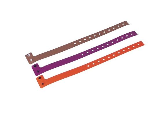 Los niños escriben en la información, pulseras médicas de encargo noctilucientes disponibles 36004 de la identificación del PVC de la identificación