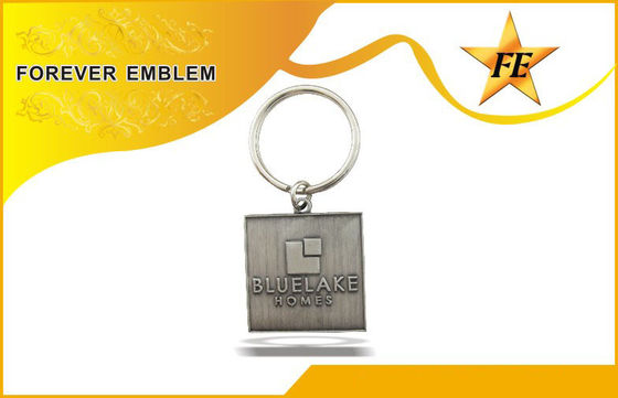 Llaveros promocionales del cuadrado de la aleación del cinc del hierro del esmalte para los regalos del aniversario