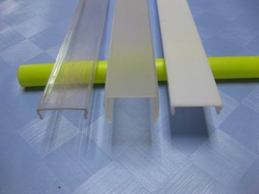 Tira sacada transparente de los datos del PVC del supermercado/de la tienda de las formas del plástico