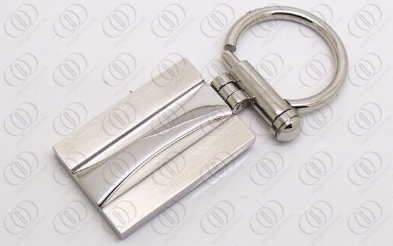 Tenedor pulido del llavero del acero inoxidable de los tonos con la estructura del tornillo, llaveros engravable