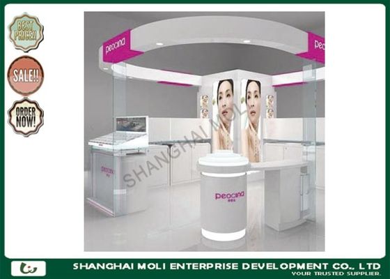 Unidades de visualización cosméticas de acrílico contrarias modificadas para requisitos particulares de la venta al por menor del estante de exhibición