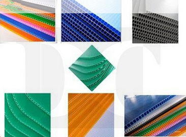 Hojas plásticas acanaladas de la protección del piso